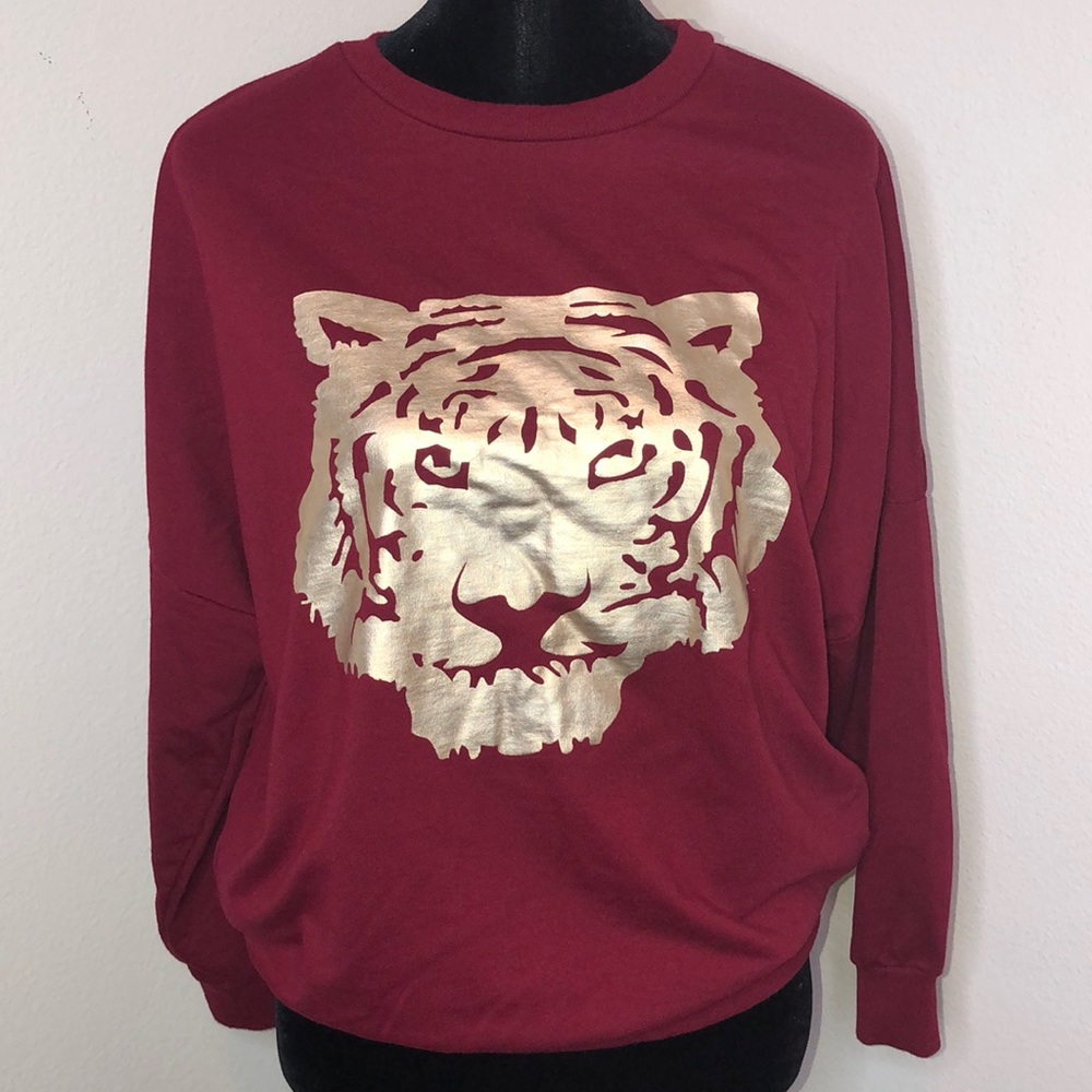 Gold Lion 🦁 Burgundy Sweatshirt
